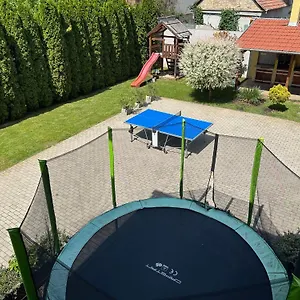 árvíz Apartman